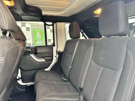 2017 JEEP WRANGLER UNLIMITED SUV V6, 3.6 LITER SAHARA SPORT UTILITY 4D