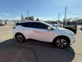 2017 Nissan Murano - Image 5
