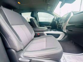 2021 NISSAN TITAN XD CREW CAB PICKUP V8, 5.6 LITER SV PICKUP 4D 6 1/2 FT
