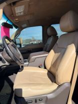 2011 FORD F250 SUPER DUTY CREW CAB PICKUP V8, TURBO DIESEL, 6.7L LARIAT PICKUP 4D 6 3/4 FT - The Auto Lot