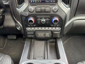 2021 GMC SIERRA 2500 HD CREW CAB PICKUP V8, 6.6 LITER DENALI PICKUP 4D 6 1/2 FT
