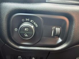 2021 RAM 1500 CREW CAB PICKUP V8, HEMI, ETORQUE, 5.7 LITER BIG HORN PICKUP 4D 5 1/2 FT - Gesner Auto Inc in Taunton, MA, 41.88613, -71.14527