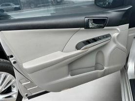 2013 TOYOTA CAMRY SEDAN 4-CYL, HYBRID, 2.5 LITER XLE HYBRID SEDAN 4D