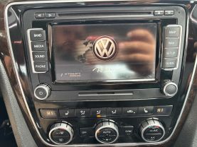 2014 VOLKSWAGEN PASSAT