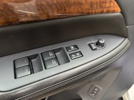 2011 NISSAN ARMADA SUV V8, 5.6 LITER PLATINUM SPORT UTILITY 4D