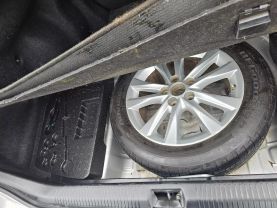 2010 LEXUS ES SEDAN V6, 3.5 LITER ES 350 SEDAN 4D