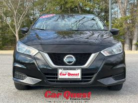 2022 Nissan Versa - Image 2