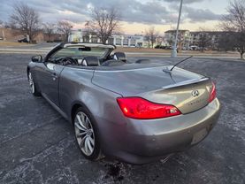 2010 Infiniti G - Image 9