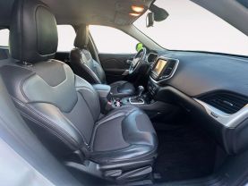 2018 Jeep Cherokee Latitude Plus Sport Utility 4d - Image 15