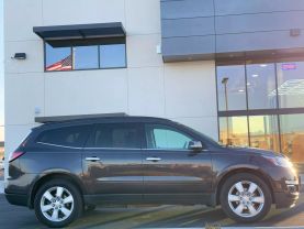 2017 CHEVROLET TRAVERSE SUV V6, 3.6 LITER LT SPORT UTILITY 4D - The Auto Lot