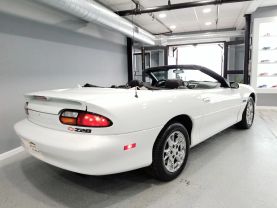 2002 CHEVROLET CAMARO CONVERTIBLE V8, 5.7 LITER Z28 CONVERTIBLE 2D