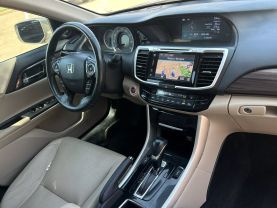 2017 HONDA ACCORD SEDAN - AUTOMATIC - Dart Auto Group