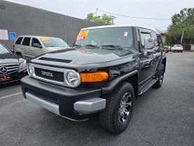 2007 TOYOTA FJ CRUISER SUV V6, 4.0 LITER SPORT UTILITY 2D
