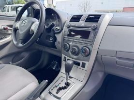 2011 Toyota Corolla - Image 30