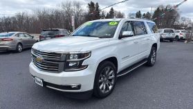 2017 Chevrolet Suburban Premier Sport Utility 4d - Image 8
