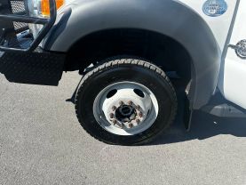 2011 FORD F550 SUPER DUTY CREW CAB & CHASSIS