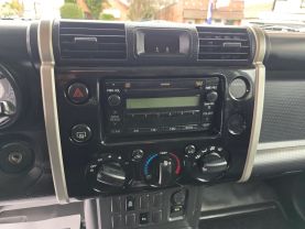 2007 TOYOTA FJ CRUISER SUV V6, 4.0 LITER SPORT UTILITY 2D