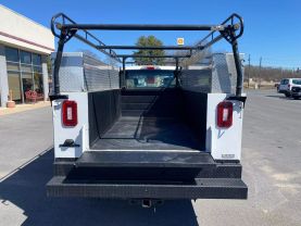 2019 FORD F350 SUPER DUTY CREW CAB 8FT KNAPHEIDE SERVICE BED TRUCK SERVICE/UTILITY TRUCKS V8, 6.2 LITER XL PICKUP 4D - Eddies Auto Sales