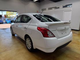 2017 NISSAN VERSA