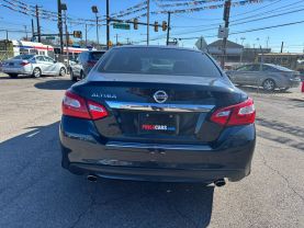 2017 Nissan Altima - Image 5
