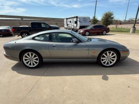 2005 JAGUAR XK COUPE V8, 4.2 LITER XK8 COUPE 2D