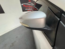 2015 FORD FOCUS SEDAN 4-CYL, FLEX FUEL, 2.0L SE SEDAN 4D