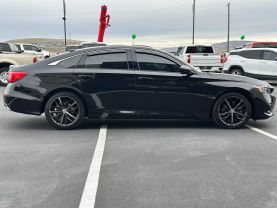 2022 HONDA ACCORD SEDAN 4-CYL, I-VTEC, TURBO, 1.5 LITER SPORT SEDAN 4D - The Auto Lot