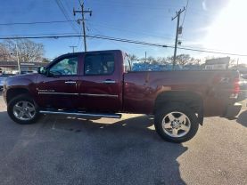 Used 2014 GMC SIERRA 2500 HD CREW CAB PICKUP V8,TURBO DSL, 6.6L DENALI PICKUP 4D 6 1/2 FT - LA Auto Star located in Virginia Beach, VA