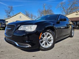 2018 CHRYSLER 300