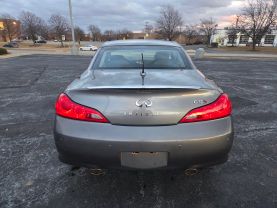 2010 Infiniti G - Image 12
