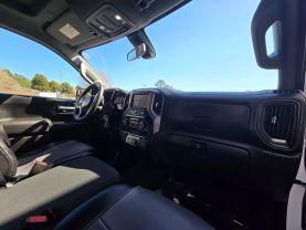 2021 Chevrolet Silverado 1500 Crew Cabcustom Trail Boss Pickup 4d 5 3/4 Ft - Image 12
