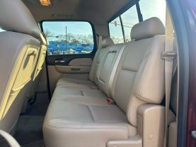 Used 2014 GMC SIERRA 2500 HD CREW CAB PICKUP V8,TURBO DSL, 6.6L DENALI PICKUP 4D 6 1/2 FT - LA Auto Star located in Virginia Beach, VA