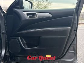 2019 Nissan Pathfinder - Image 22