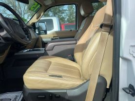 2015 FORD F250 SUPER DUTY CREW CAB PICKUP V8, TURBO DSL, 6.7L LARIAT PICKUP 4D 6 3/4 FT