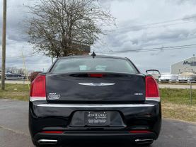 2018 Chrysler 300 300 Touring L Sedan 4d - Image 7