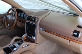 2008 Porsche Cayenne - Image 10