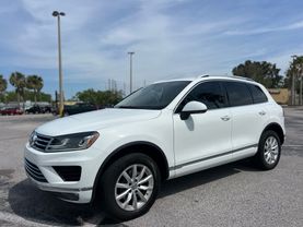2015 VOLKSWAGEN TOUAREG SUV V6, 3.6 LITER V6 LUX SPORT UTILITY 4D