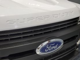 2017 Ford F250 Super Duty Crew Cab - - Image 47