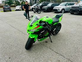 2023 KAWASAKI ZX400SPFNL NINJA ZX-4RR KRT SPORTBIKES - -