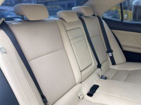 2016 Lexus Is - Image 28