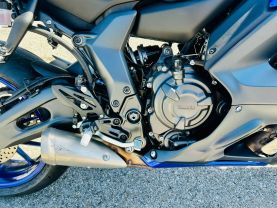 2022 YAMAHA YZF-R7 SPORTBIKES - -