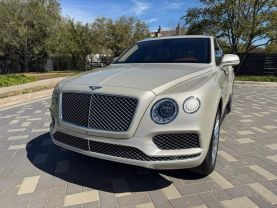2017 BENTLEY BENTAYGA SUV W12, TWIN TURBO, 6.0 LITER W12 SPORT UTILITY 4D