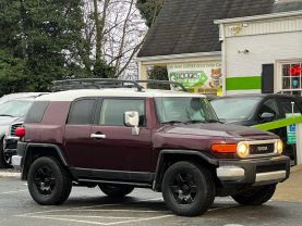 2007 TOYOTA FJ CRUISER SUV V6, 4.0 LITER SPORT UTILITY 2D