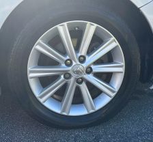 2014 Toyota Camry - Image 18