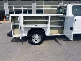 2020 FORD F250 SUPER DUTY CREW CAB 8FT KNAPHEIDE SERVICE BED TRUCK SERVICE/UTILITY TRUCKS V8, 6.2 LITER XL PICKUP 4D - Eddies Auto Sales