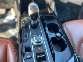 2017 Maserati Levante - Image 19