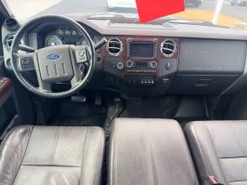 2009 FORD F250 SUPER DUTY CREW CAB PICKUP V8, TURBO DSL 6.4L LARIAT PICKUP 4D 6 3/4 FT - The Auto Lot