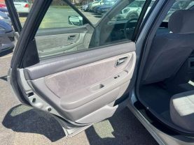 2004 TOYOTA AVALON