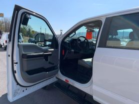 2019 FORD F350 SUPER DUTY CREW CAB 8FT KNAPHEIDE SERVICE BED TRUCK SERVICE/UTILITY TRUCKS V8, FLEX FUEL, 6.2 LITER XL PICKUP 4D 8 FT - Eddies Auto Sales