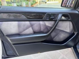 1995 MERCEDES-BENZ E500 - - SEDAN